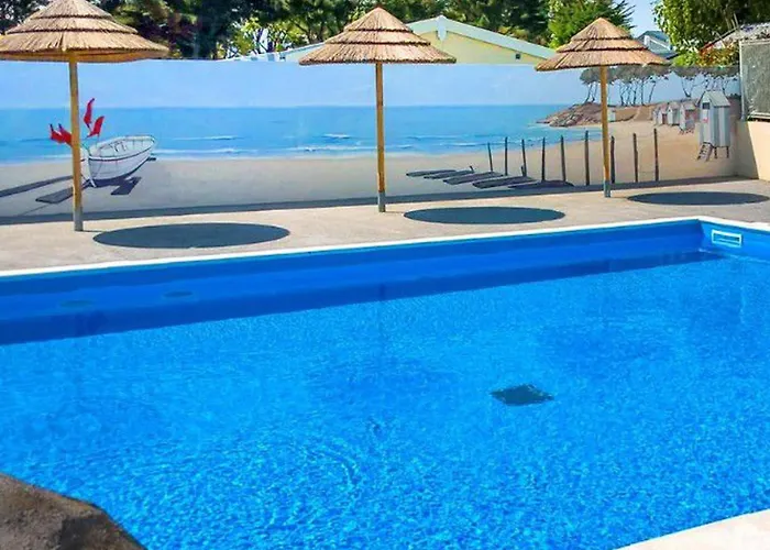 Mobil-home Spacieux Avec Terrasse - 3 - 6 Personnes - Api-1-52-452 *