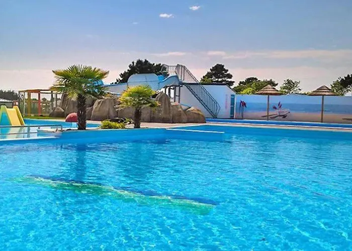 Mobil-home Spacieux Avec Terrasse - 3 - 6 Personnes - Api-1-52-452 Brem Sur Mer