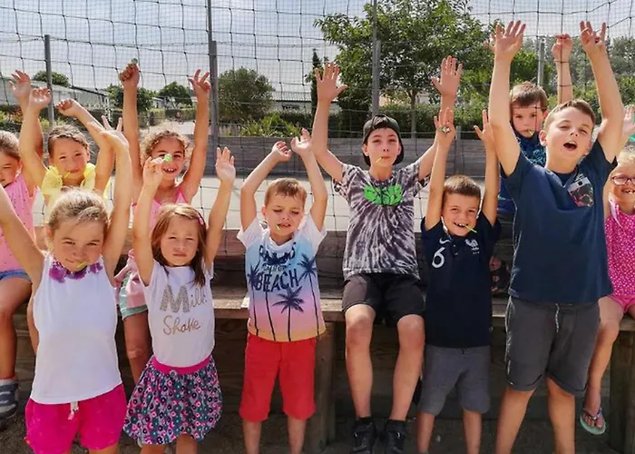 Mobil-home Spacieux Avec Terrasse - 3 - 6 Personnes - Api-1-52-452 ברם סור מר