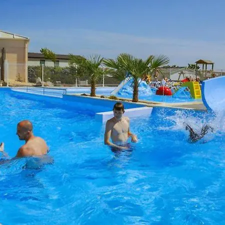 Campingplads Mobil-home Spacieux Avec Terrasse - 3 - 6 Personnes - Api-1-52-452