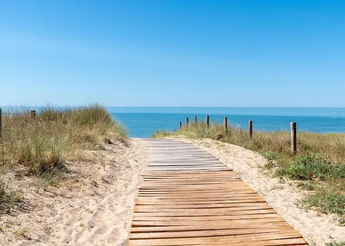 Mobil-home Spacieux Avec Terrasse - 3 - 6 Personnes - Api-1-52-452 Брем-сюр-Мер